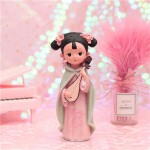 Custom vinyl girl doll Custom vinyl girl doll