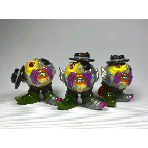 a little guy kaiju sofubi a little guy kaiju sofubi