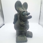 a copper mouse vinyl toy a copper mouse vinyl toy